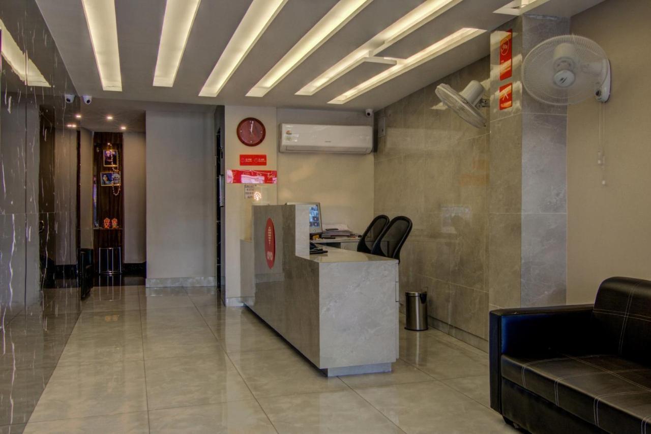 Oyo 12736 Skylawn Hotel Jamshedpur Buitenkant foto